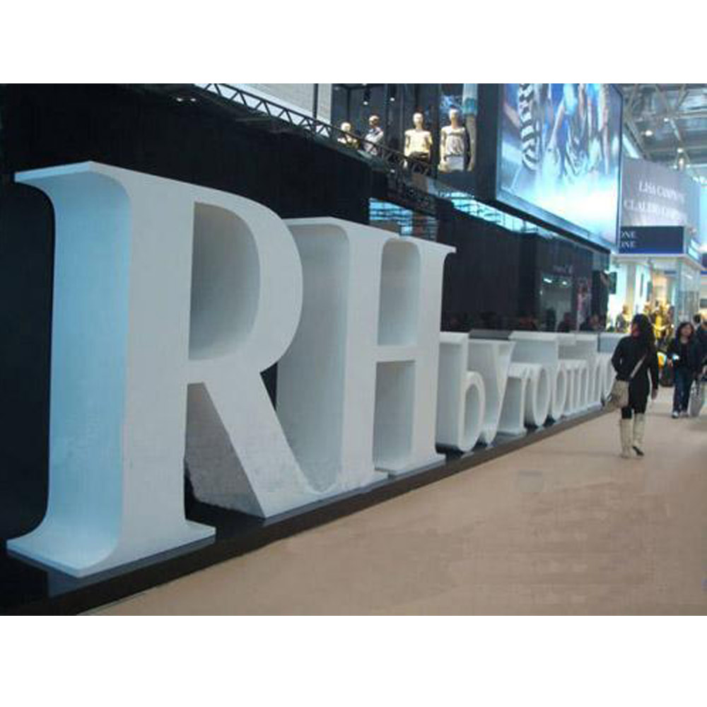Outdoor Floor-Based Type Double Sided Iron Letters Signs